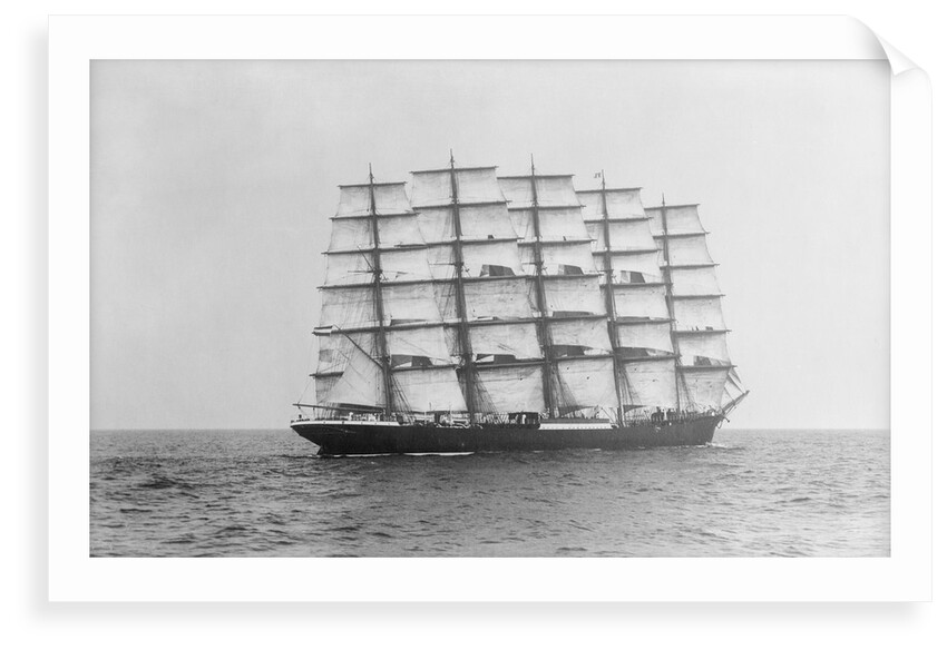 Photograph of 'Preussen' (1902) under sail by Alan Villiers