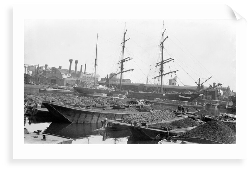 'Zaritza' (Fi, 1877) in Regent's Canal Dock, London by unknown