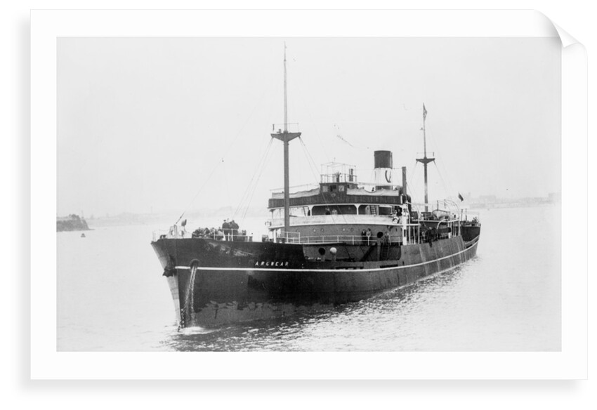 'Arcwear' (Br, 1934) at anchor by unknown