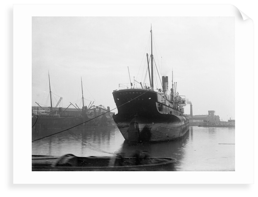 Clodmoor' (Br, 1902) under tow by Unknown