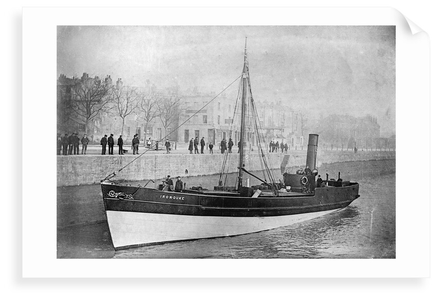 Steam barge 'Iron Duke' (1857), under way on the river Avon by Anonymous