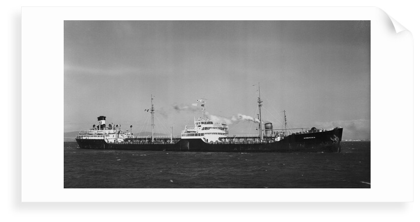 T2-SE-Al tanker 'Ambronia'  (Italy, 1943), ex 'Balls Bluff', off Cape Town by Unknown