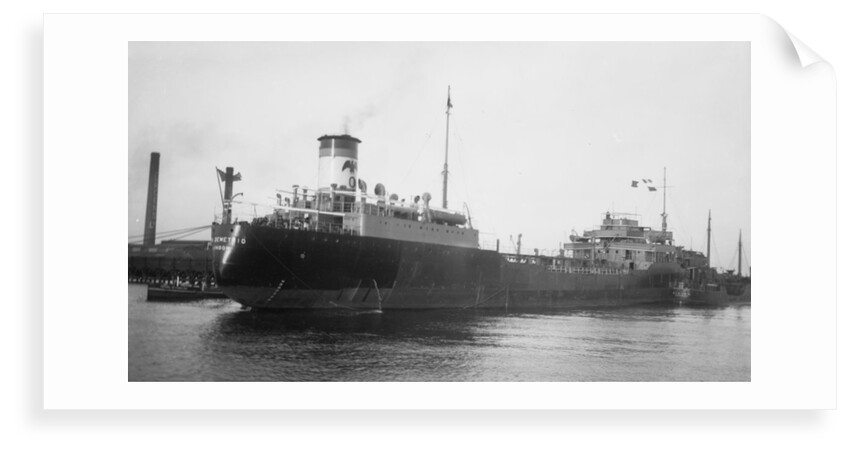 Tanker 'San Demetrio' (Br, 1938), Eagle Oil & Shipping Co Ltd, at jetty (Purfleet?) by unknown