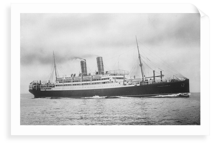 'Transylvania' (Br, 1914) under way, passenger liner, Anchor Line (Henderson Bros) Ltd by Unknown