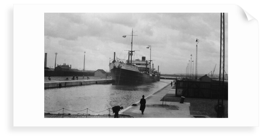 'Radnorshire' (Br, 1919) cargo liner, Royal Mail Steam Packet Co., in King George V Dock lock, London by unknown