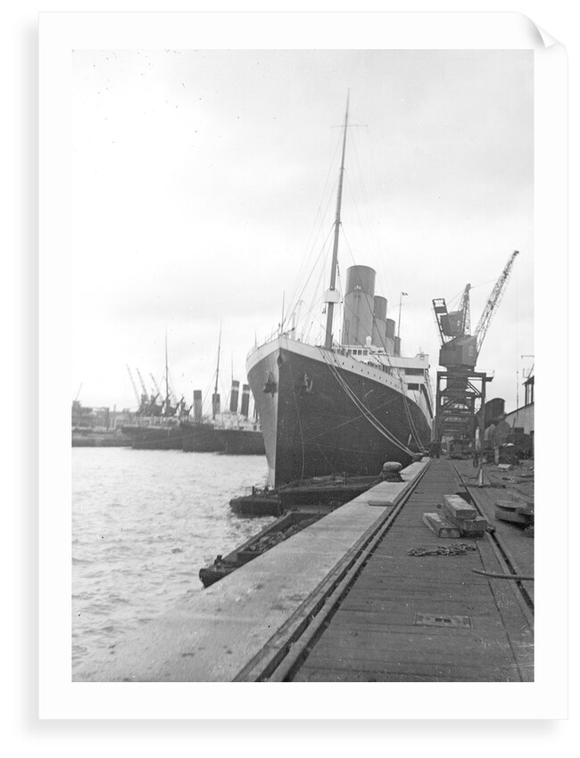 Passenger liner 'Titanic' (Br, 1912) Oceanic Steam Nav Co Ltd, (Ismay Imrie & Co Ltd, managers) (White Star Line): at quayside, Southampton by unknown