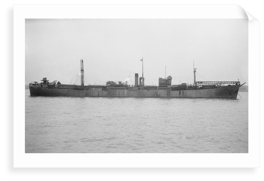 'Empire Heath' (Br, 1941), at anchor by unknown