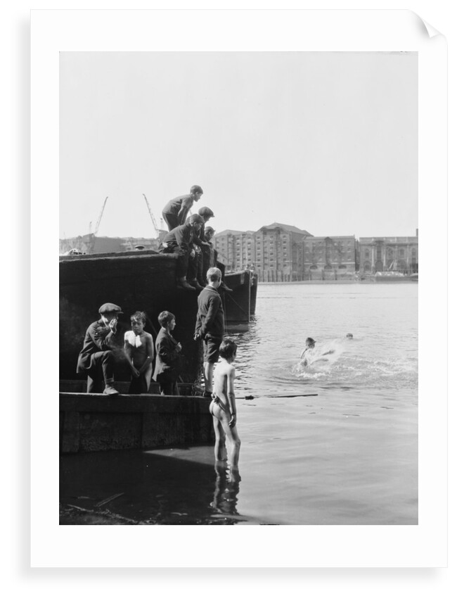 Rotherhithe children by unknown