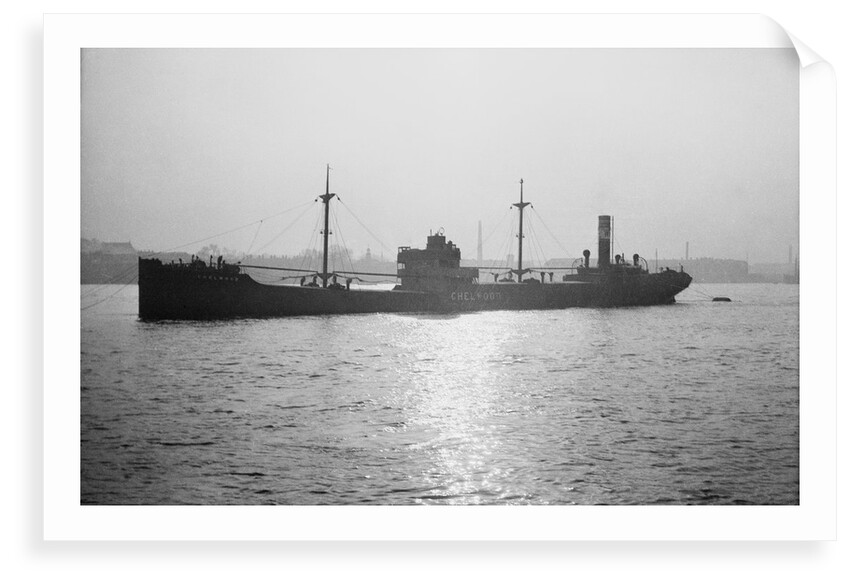 'Chelwood' (Br, 1928), at moorings on the River Thames by unknown