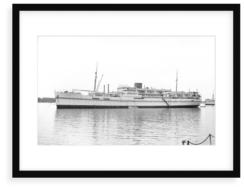 The 'Dunera' (Br, 1937) at anchor, probably in Southampton Water by unknown