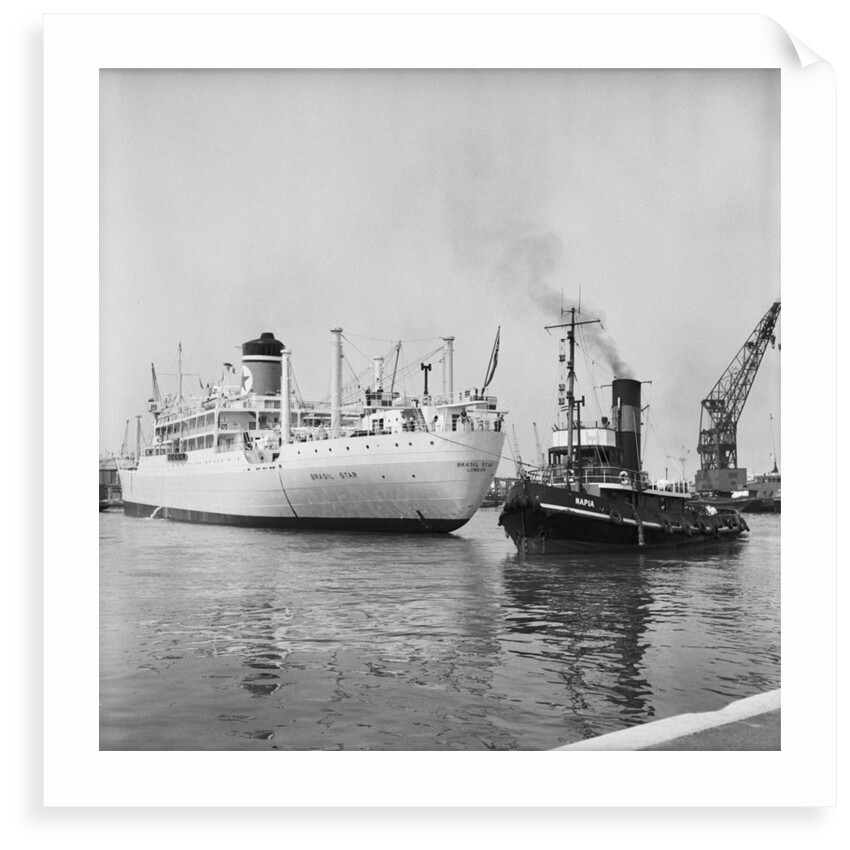 The 'Brasil Star' and the tug Napia by Grierson