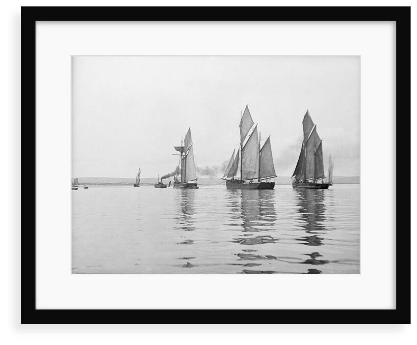 A tug and sailing vessels on the River Torridge off Appledore in Devon by unknown