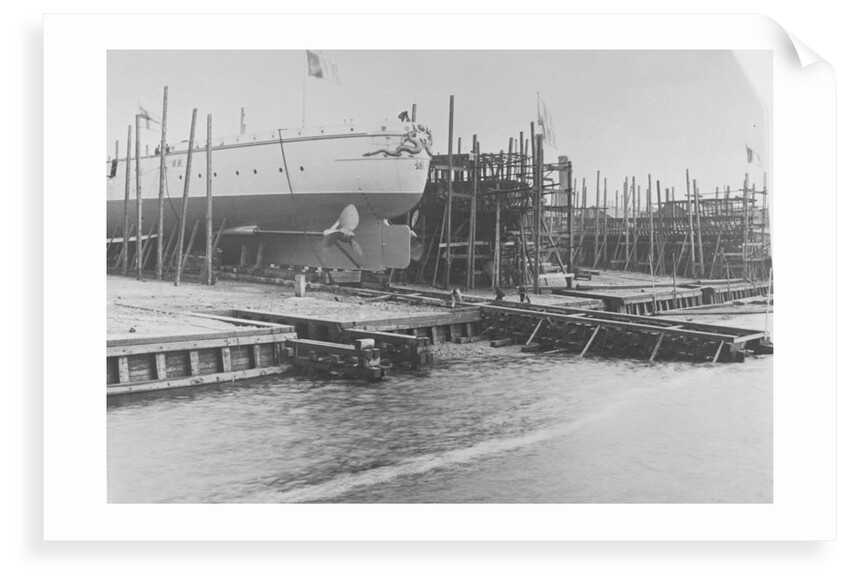 The 'Chih Yuan' (China, 1886), on the stocks at Elswick's yard by unknown