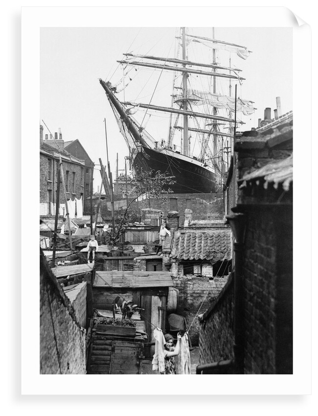 3-masted barque 'Penang' in dry dock at Millwall 1932 by unknown