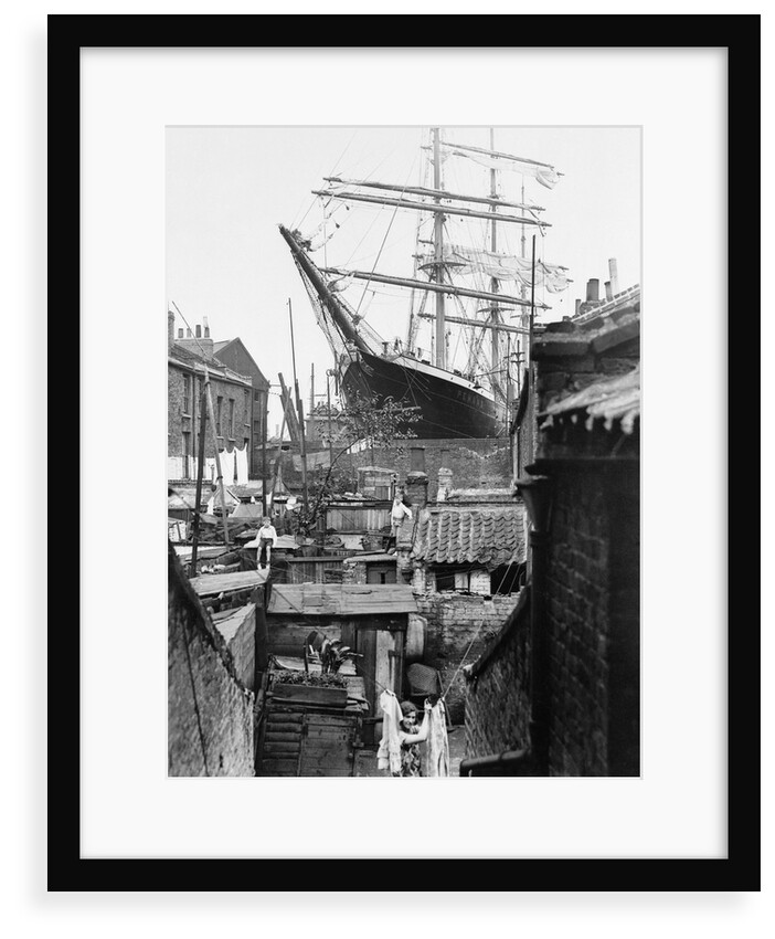 3-masted barque 'Penang' in dry dock at Millwall 1932 by unknown