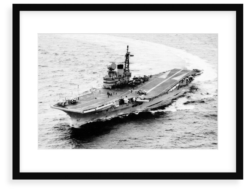 Aircraft carrier HMS 'Victorious' (1939) by unknown