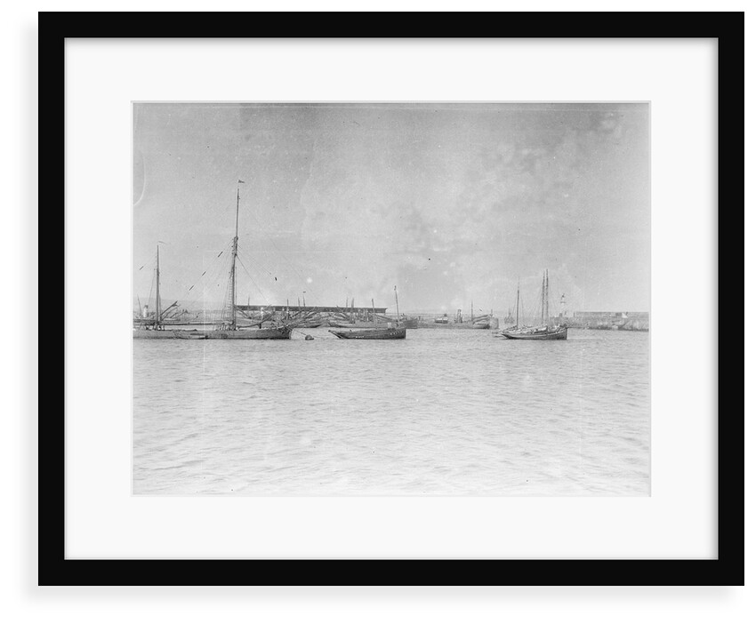 Douarnenez lugger by unknown