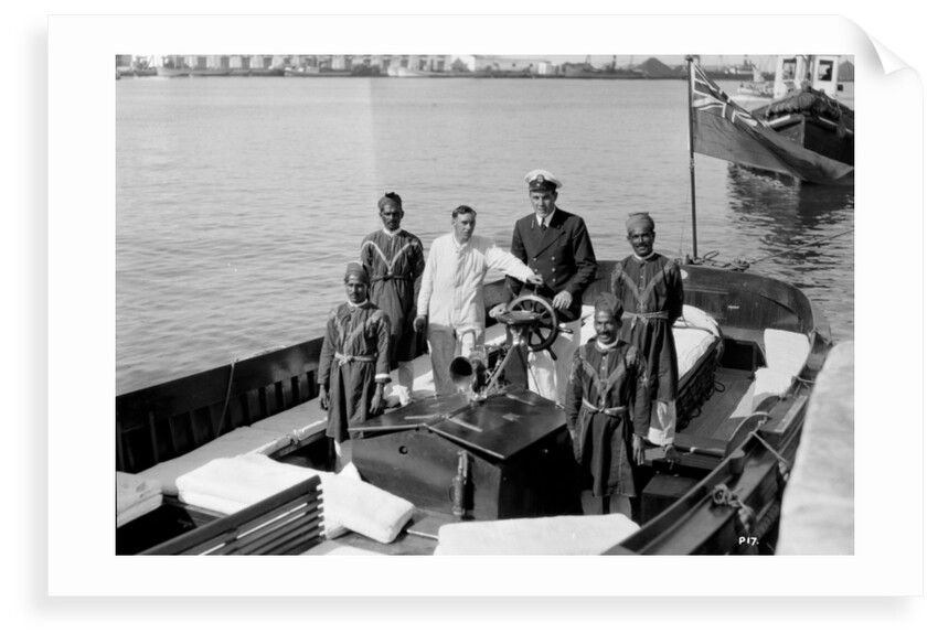 Crew of 'Stella Polaris' (1927) by unknown