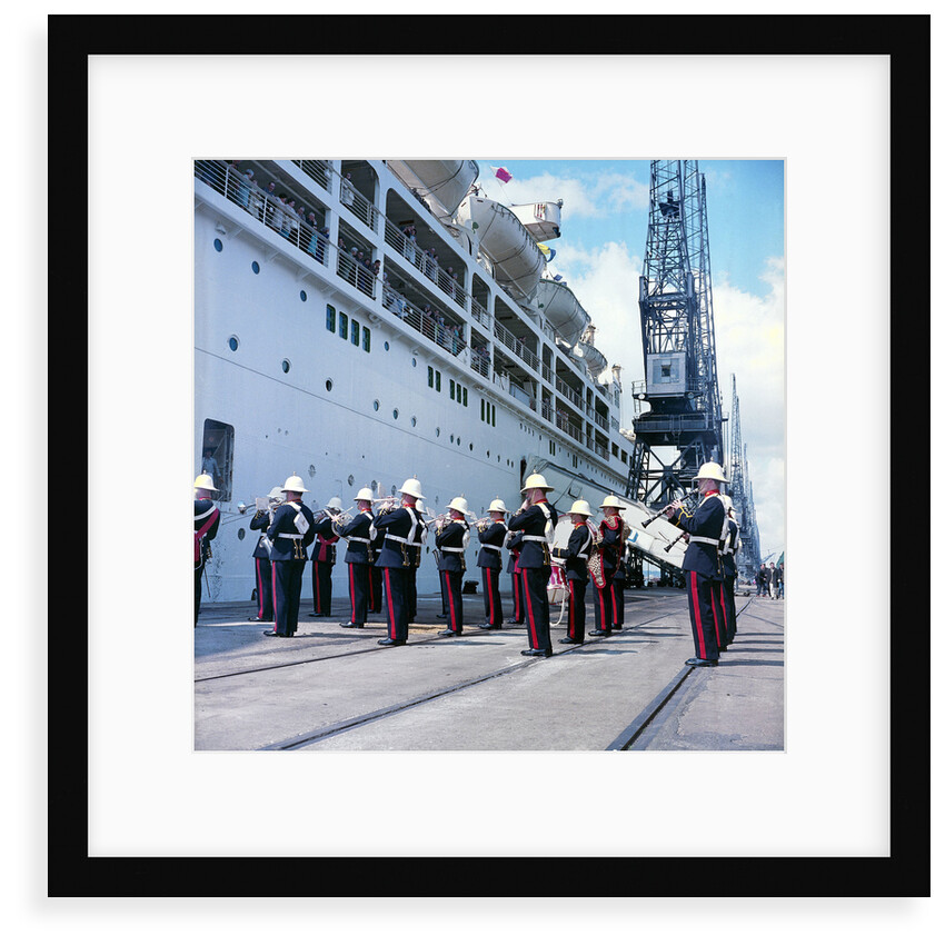 Quayside bands at San Juan, Puerto Rico by Marine Photo Service