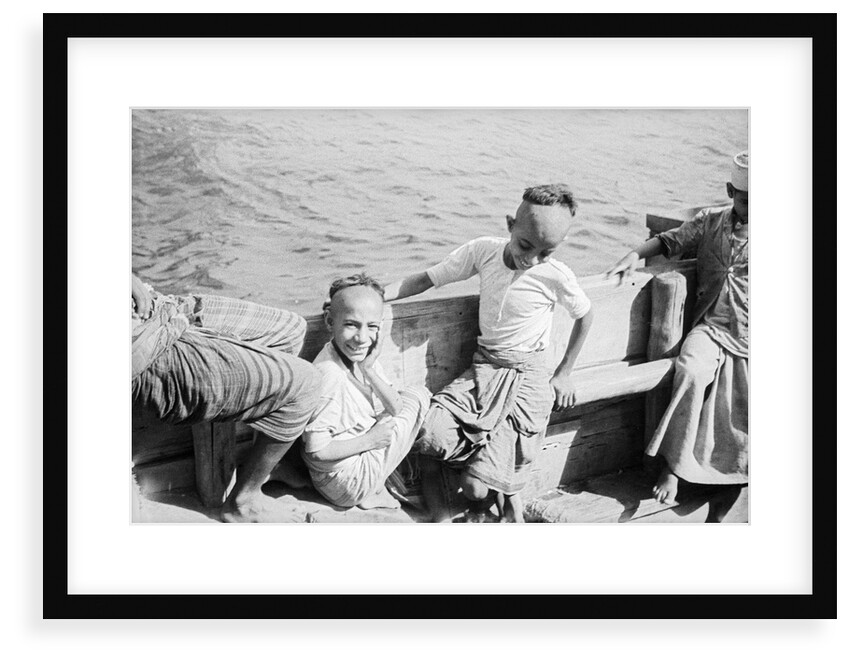 Hadhrami children on board the 'Triumph of Righteousness' by Alan Villiers