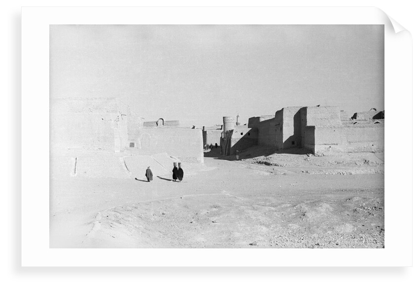 Scene inside the Kuwait City walls by Alan Villiers