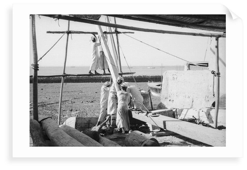 Setting up the stem-post on the newly laid keel of a new boom by Alan Villiers