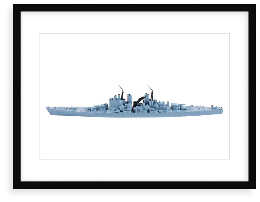 Waterline model of HMS 'Vanguard' (1944) by Tri-ang; Minic Limited