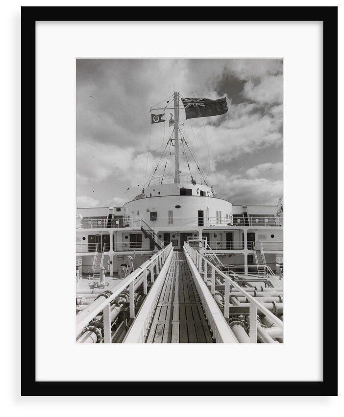 S.T.S 'Serenia' (1961), Plate No:6, Bridges from aft. by Unknown