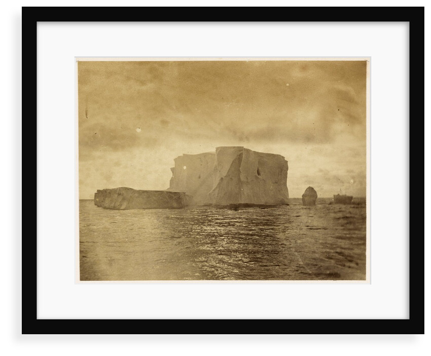 Scientific discovery expedition of HMS Challenger (1858) by Unknown
