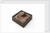 Horizontal dial, in case by unknown