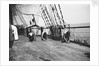 Scraping the deck by Alan Villiers