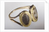 Gold ring by unknown