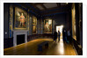 Queen's Cabinet by unknown
