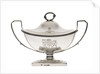 Sauce tureen with lid by Daniel Pontifex
