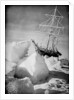 'Endurance' frozen in and forced out of the ice, during Ernest Shackleton's Imperial Trans-Antarctic Expedition of 1914-1917 by unknown