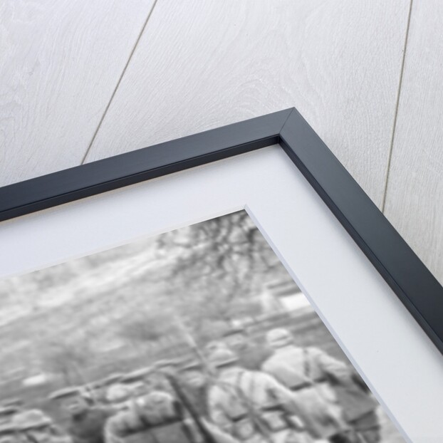 Relief French infantry passing a line of prisoners, Plessis-de-Roye, Picardy, France by Anonymous