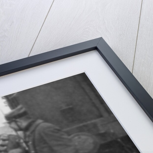 British and French troops fraternising, France, August 1914 by Anonymous