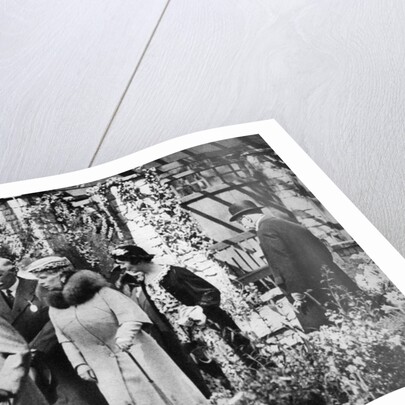 King George V and Queen Mary at the Chelsea Flower Show, London by Anonymous