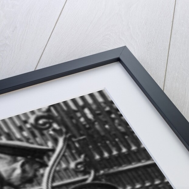 George V with a wounded soldier, 7th Battalion Sherwood Foresters, March 1918 by Anonymous