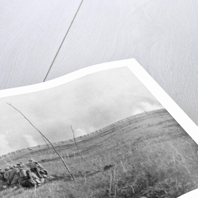 Troops attacking enemy trenches, Chemin des Dames, France, First World War by Anonymous