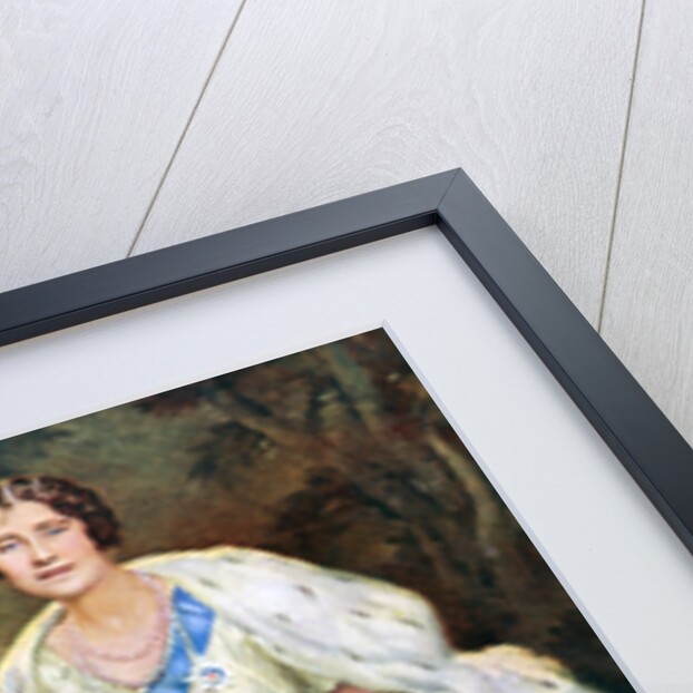 Queen Elizabeth in coronation robes by Anonymous