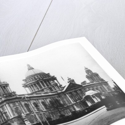 Belfast City Hall by Anonymous