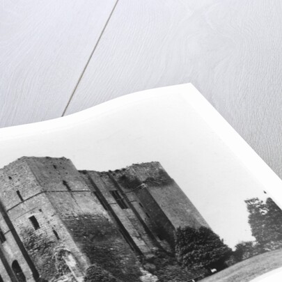 Kenilworth Castle, Warwickshire by Anonymous