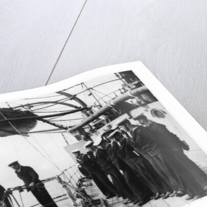 Heaving the lead by Anonymous