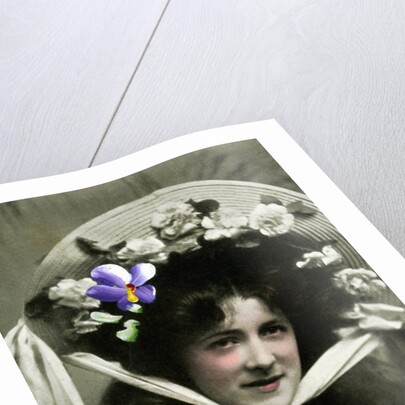 Gladys Huxley, actress by Anonymous