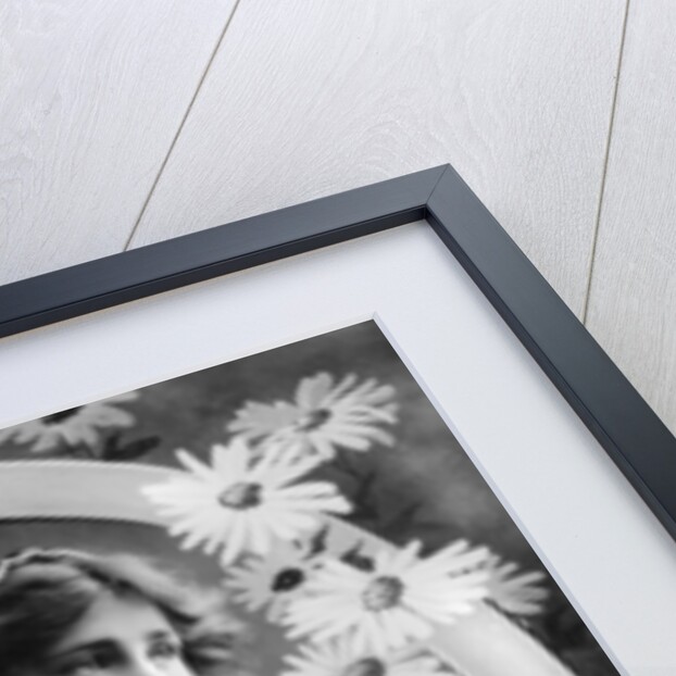 Phyllis Dare (1890-1975), English actress by Anonymous