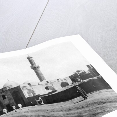Mosque on River Street, Baghdad, Mesopotamia, WWI by Anonymous