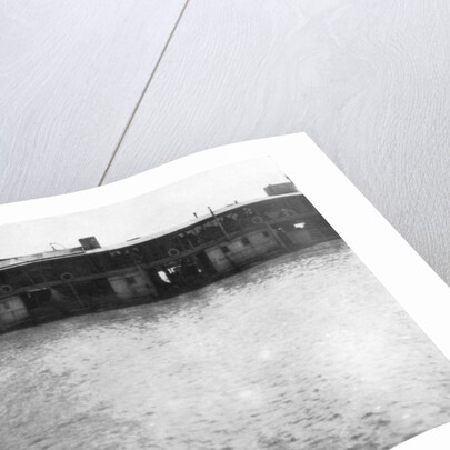 River boat on the Tigris, Mosul, Mesopotamia by Anonymous