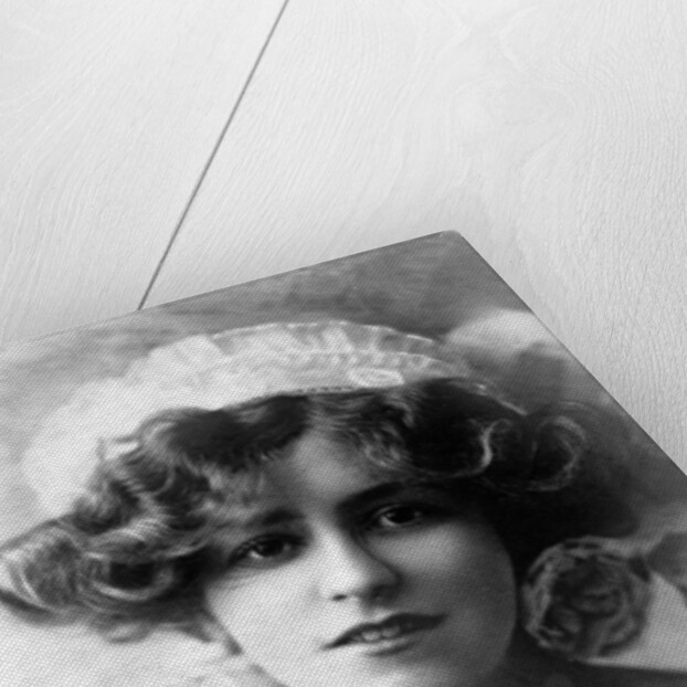 Gabrielle Ray (1883-1973), English actress by W&D Downey