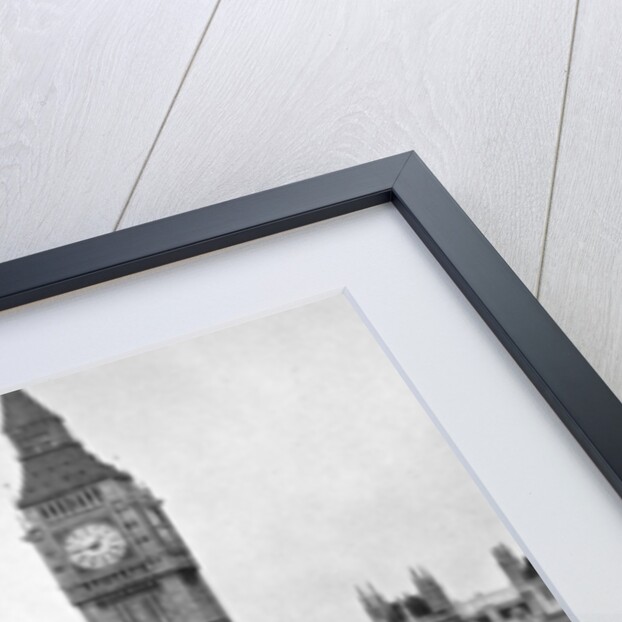 The R101 passing over the House of Commons by Anonymous